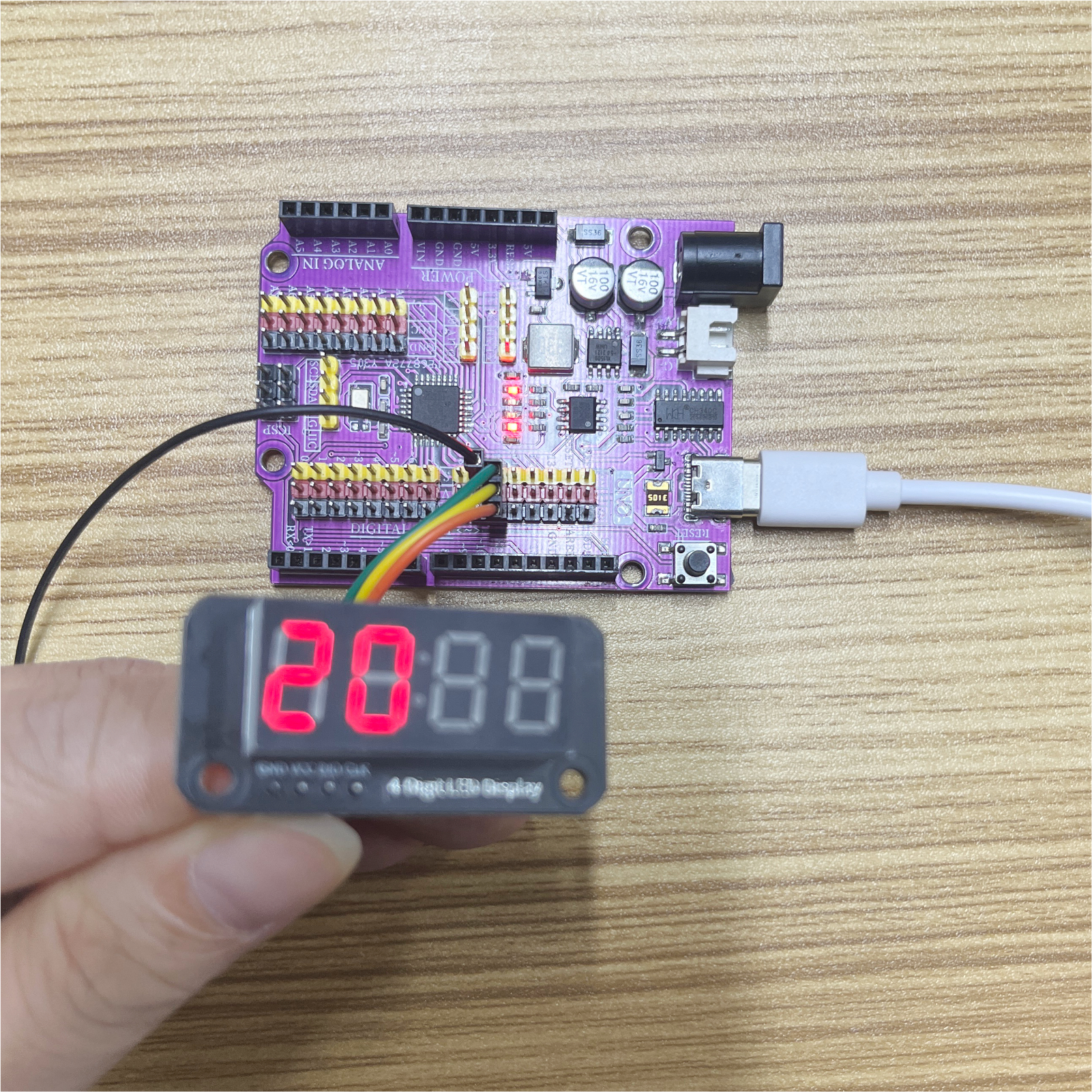 HS-F15A  四位时钟数码管